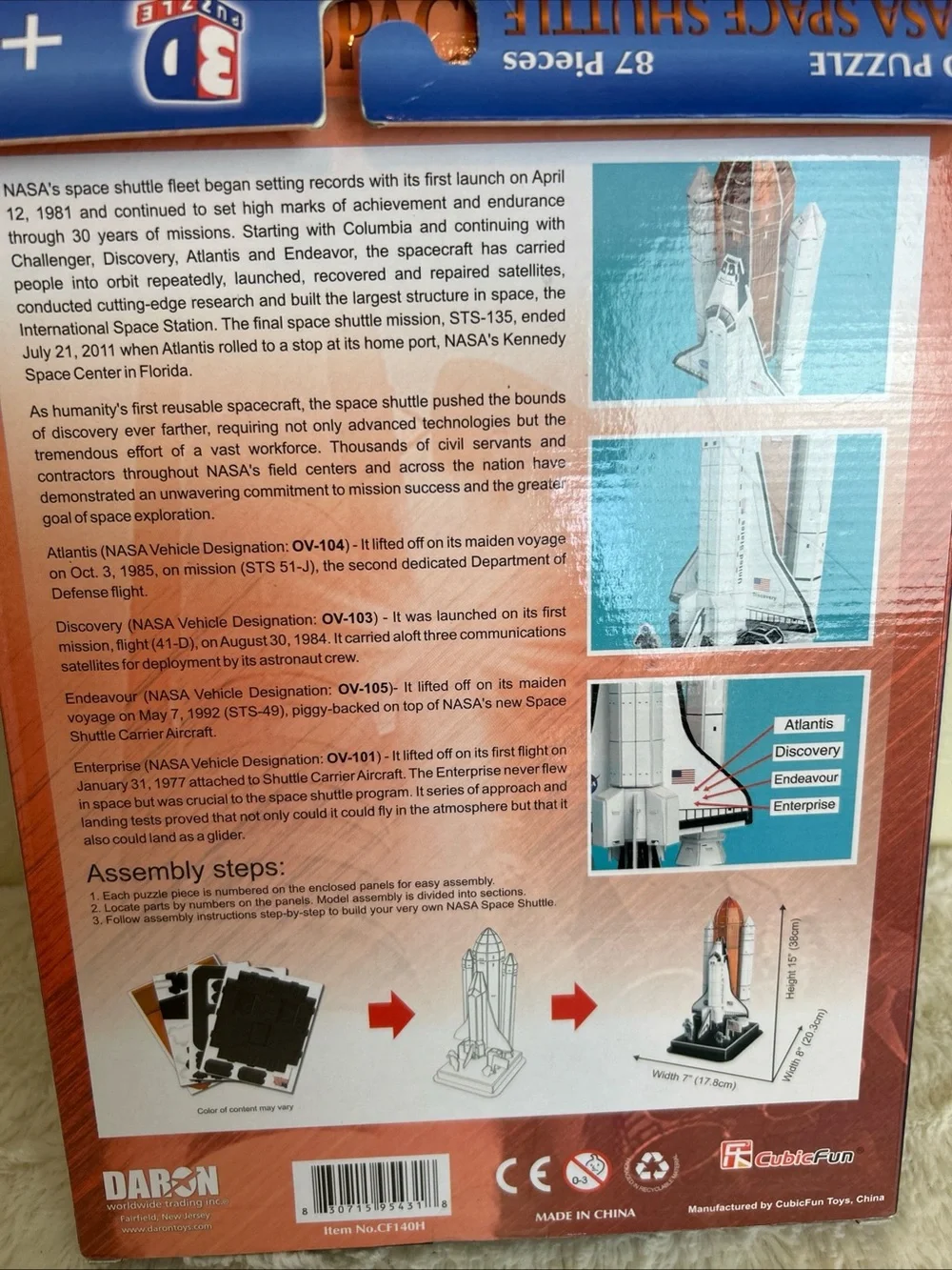 Daron 3D puzzle NASA Space Shuttle On Launch Pad 87 Pieces